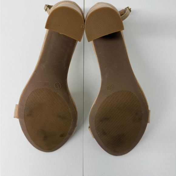 Taylor Natural Suede Ankle Strap Heels Size 10 - Picture 10 of 10